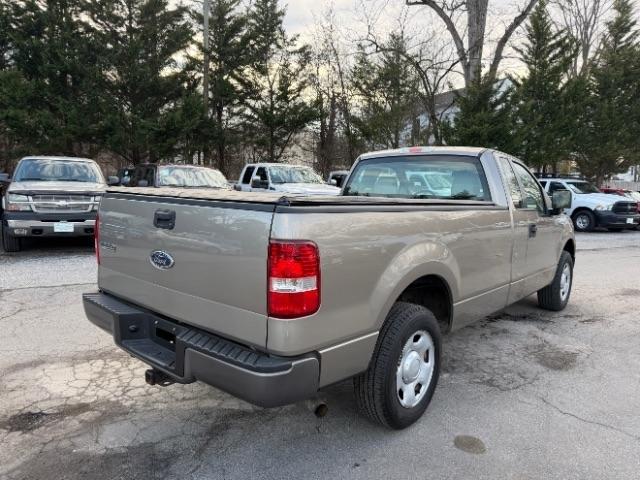 Ford F-150 STX 2WD 2005