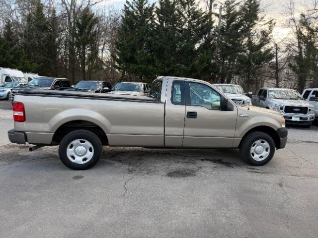 Ford F-150 STX 2WD 2005
