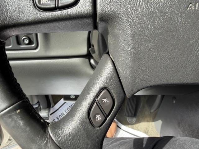 Chevrolet Silverado 2500HD LS Crew Cab Long Bed 4WD 2004