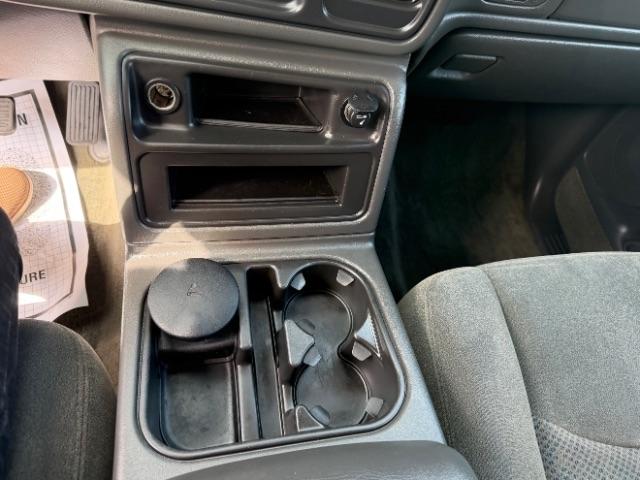 Chevrolet Silverado 2500HD LS Crew Cab Long Bed 4WD 2004