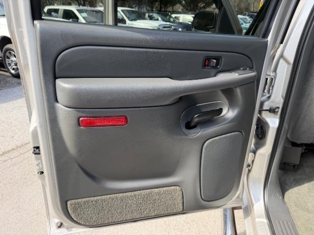 Chevrolet Silverado 2500HD LS Crew Cab Long Bed 4WD 2004