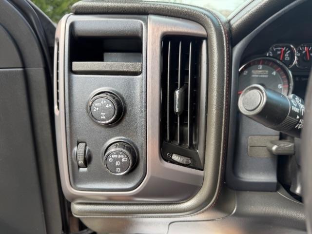 GMC Sierra 1500 SLT Crew Cab Short Box 4WD 2016