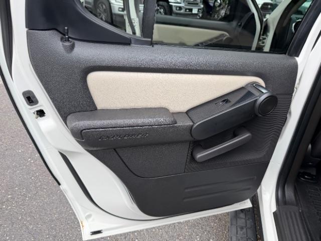 Ford Explorer Sport Trac Limited 4.6L 4WD 2009