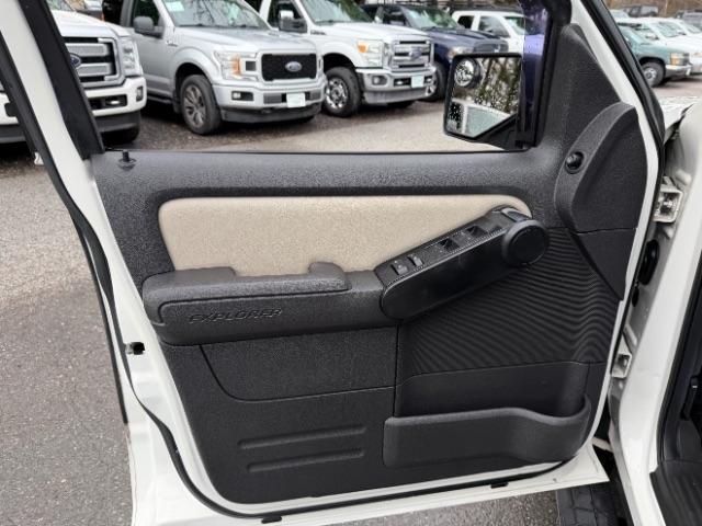 Ford Explorer Sport Trac Limited 4.6L 4WD 2009