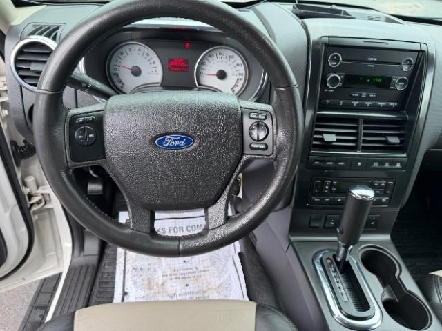 Ford Explorer Sport Trac Limited 4.6L 4WD 2009