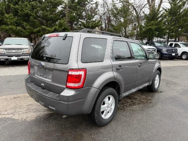 Ford Escape XLT FWD 2010