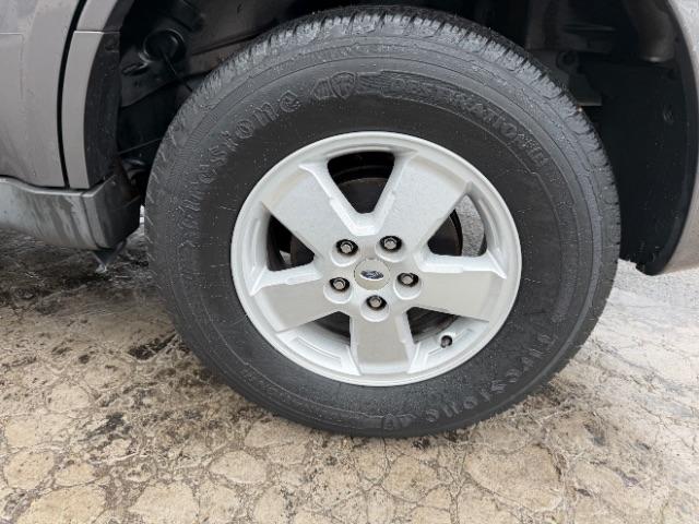 Ford Escape XLT FWD 2010