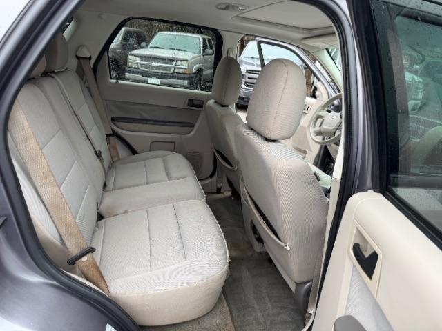 Ford Escape XLT FWD 2010