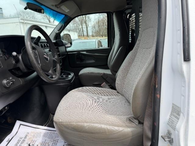 GMC Savana G2500 Cargo 2015