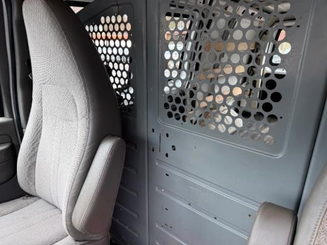 GMC Savana G2500 Cargo 2015