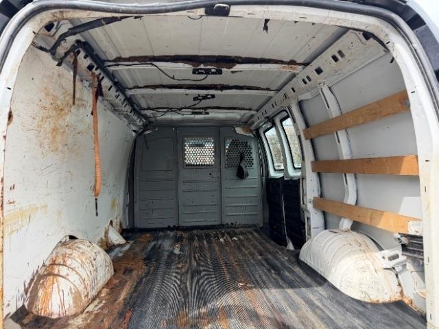 GMC Savana G2500 Cargo 2015