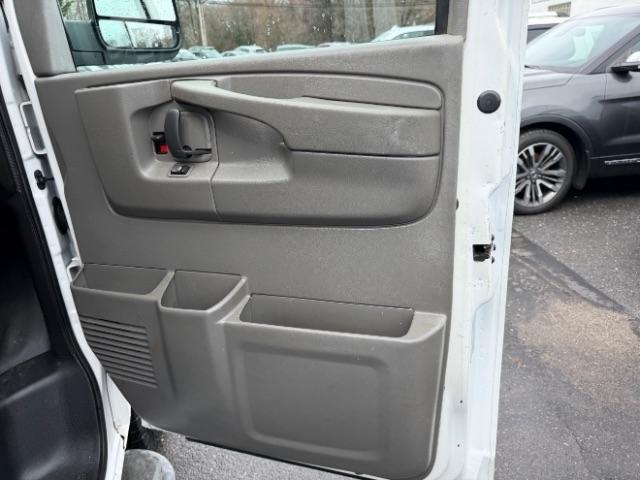 GMC Savana G2500 Cargo 2015