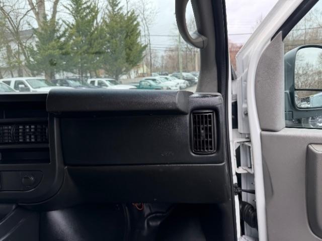 GMC Savana G2500 Cargo 2015