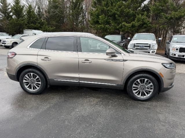 Lincoln Nautilus Reserve AWD 2021