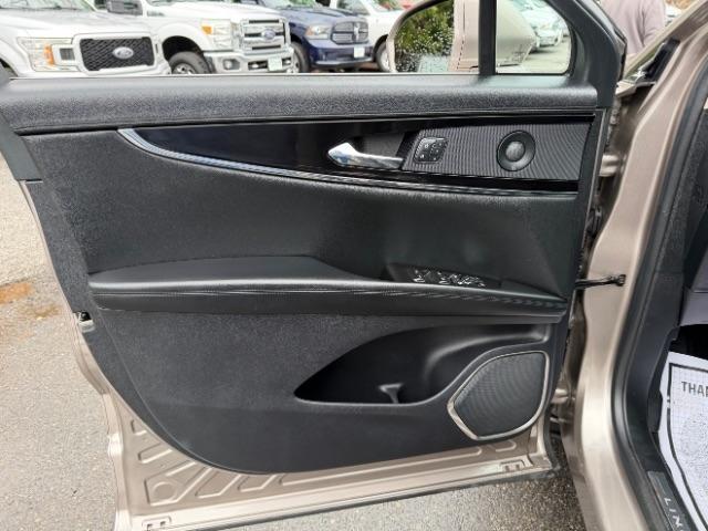 Lincoln Nautilus Reserve AWD 2021