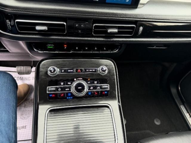 Lincoln Nautilus Reserve AWD 2021