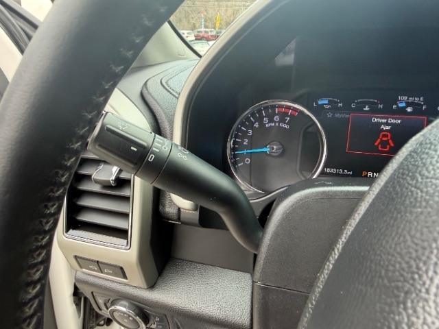 Ford F-250 SD Lariat Crew Cab 4WD 2019