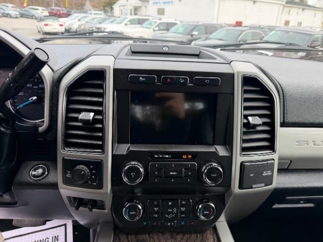 Ford F-250 SD Lariat Crew Cab 4WD 2019