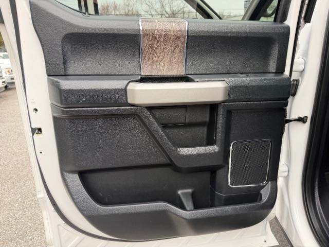 Ford F-250 SD Lariat Crew Cab 4WD 2019