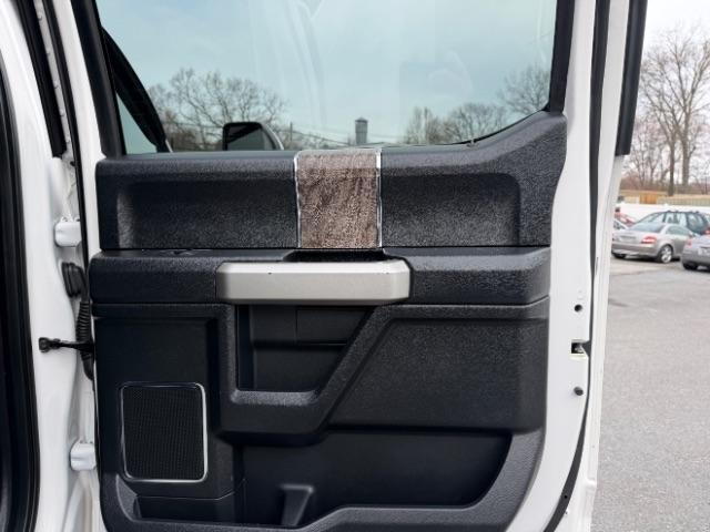 Ford F-250 SD Lariat Crew Cab 4WD 2019