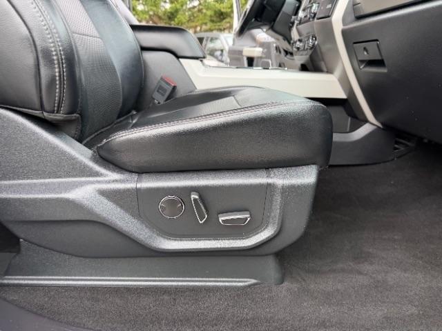 Ford F-250 SD Lariat Crew Cab 4WD 2019