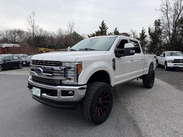 Ford F-250 SD Lariat Crew Cab 4WD 2019