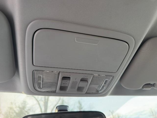 Honda CR-V EX-L 4WD 5-Speed AT 2011