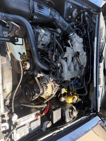 Ford Mustang Deluxe Coupe 2002