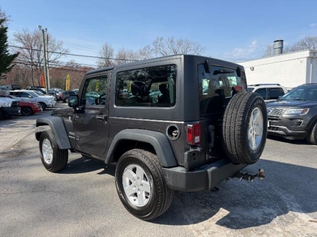 Jeep Wrangler Sport 4WD 2017