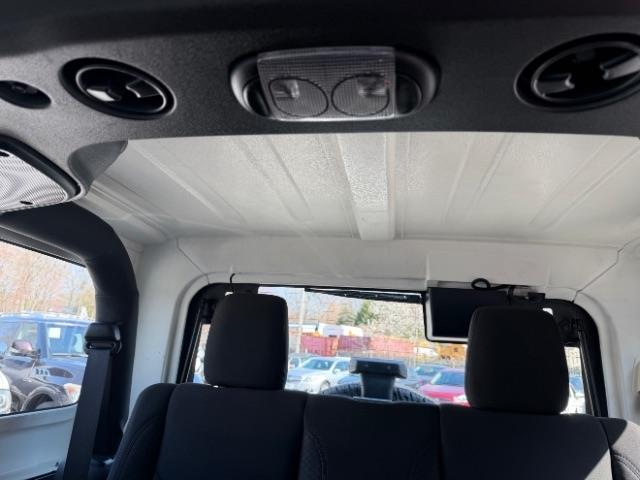 Jeep Wrangler Sport 4WD 2017