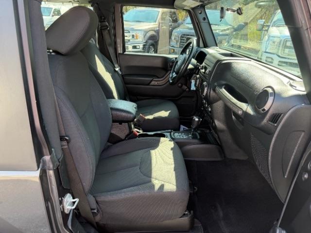 Jeep Wrangler Sport 4WD 2017