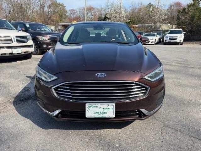 Ford Fusion Hybrid SEL 2019