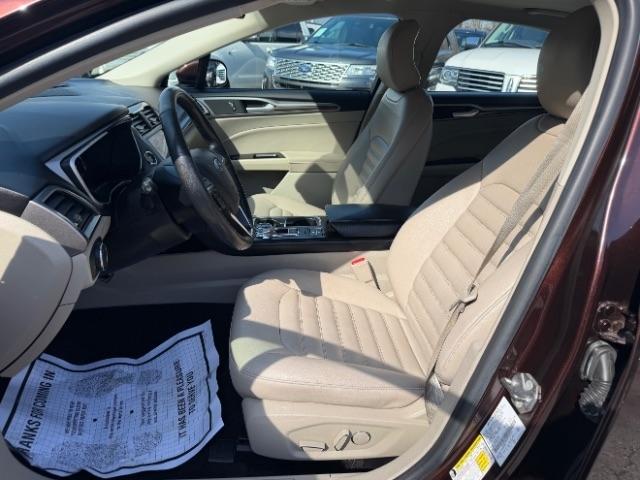 Ford Fusion Hybrid SEL 2019