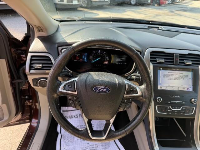 Ford Fusion Hybrid SEL 2019