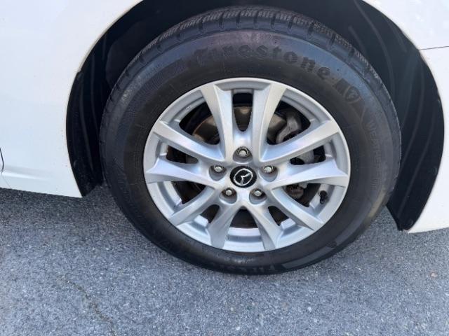 Mazda MAZDA3 I Grand Touring AT 4-Door 2015