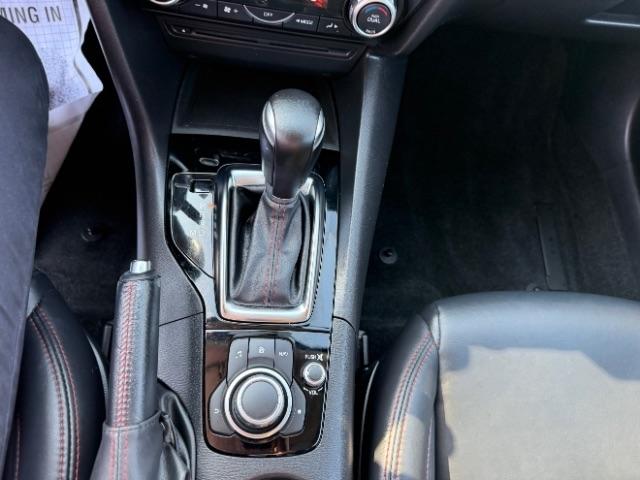 Mazda MAZDA3 I Grand Touring AT 4-Door 2015