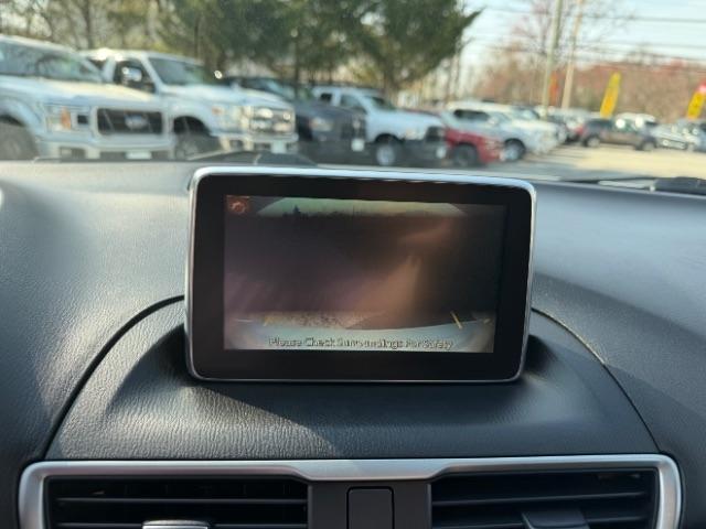 Mazda MAZDA3 I Grand Touring AT 4-Door 2015