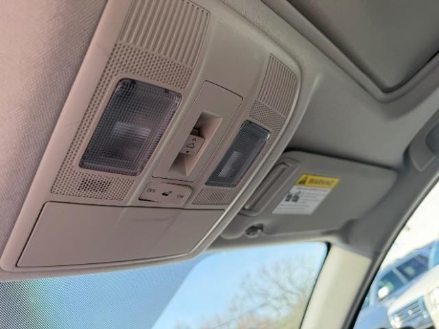 Mazda MAZDA3 I Grand Touring AT 4-Door 2015