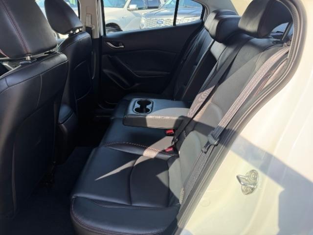 Mazda MAZDA3 I Grand Touring AT 4-Door 2015