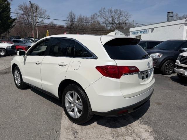 Acura RDX 6-Spd AT AWD 2013