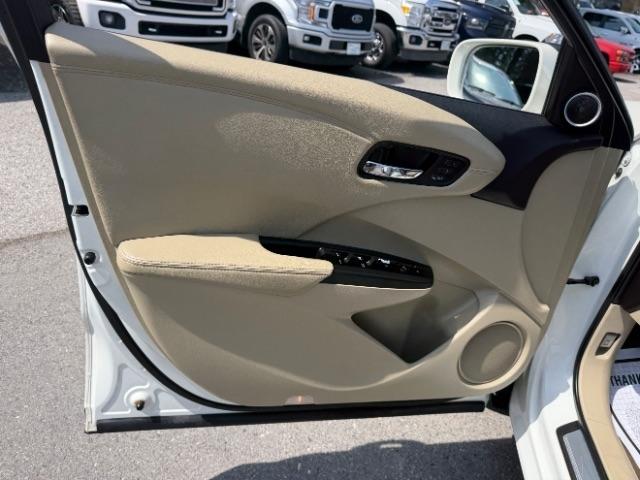 Acura RDX 6-Spd AT AWD 2013