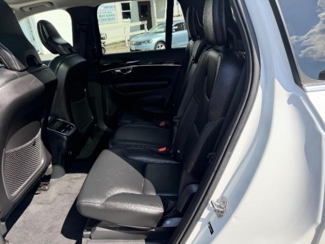 Volvo XC90 T6 Momentum AWD 2019