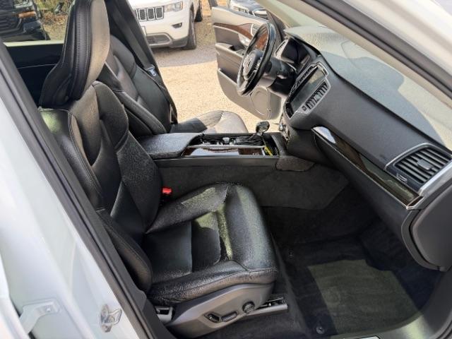 Volvo XC90 T6 Momentum AWD 2019