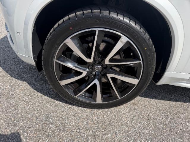 Volvo XC90 T6 Momentum AWD 2019