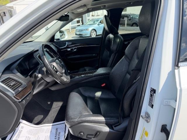 Volvo XC90 T6 Momentum AWD 2019