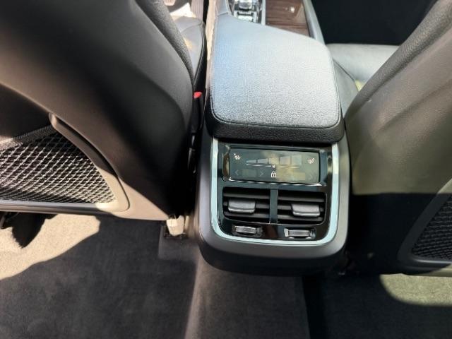 Volvo XC90 T6 Momentum AWD 2019