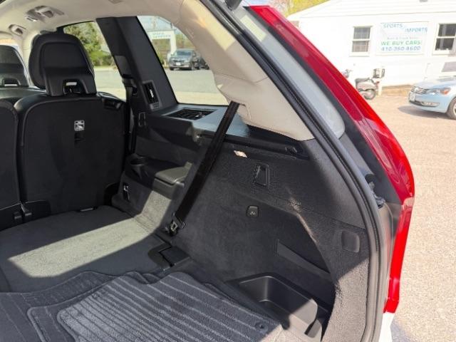 Volvo XC90 T6 Momentum AWD 2019