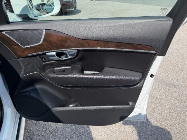 Volvo XC90 T6 Momentum AWD 2019