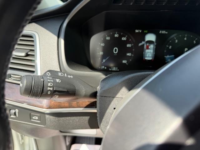 Volvo XC90 T6 Momentum AWD 2019