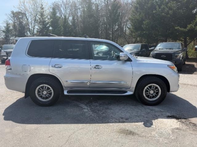 Lexus LX 570 Sport Utility 2013